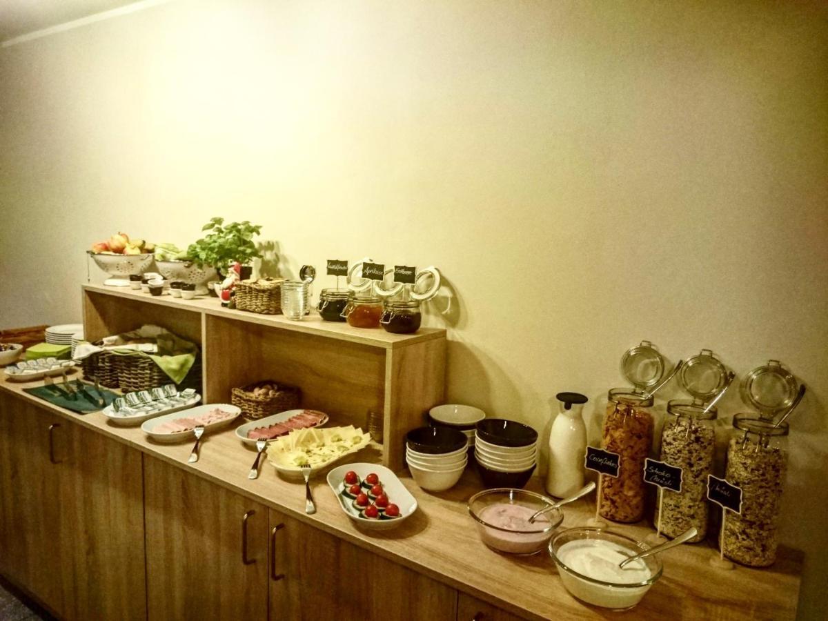 קדלינבורג Hotel Garni Tilia מראה חיצוני תמונה