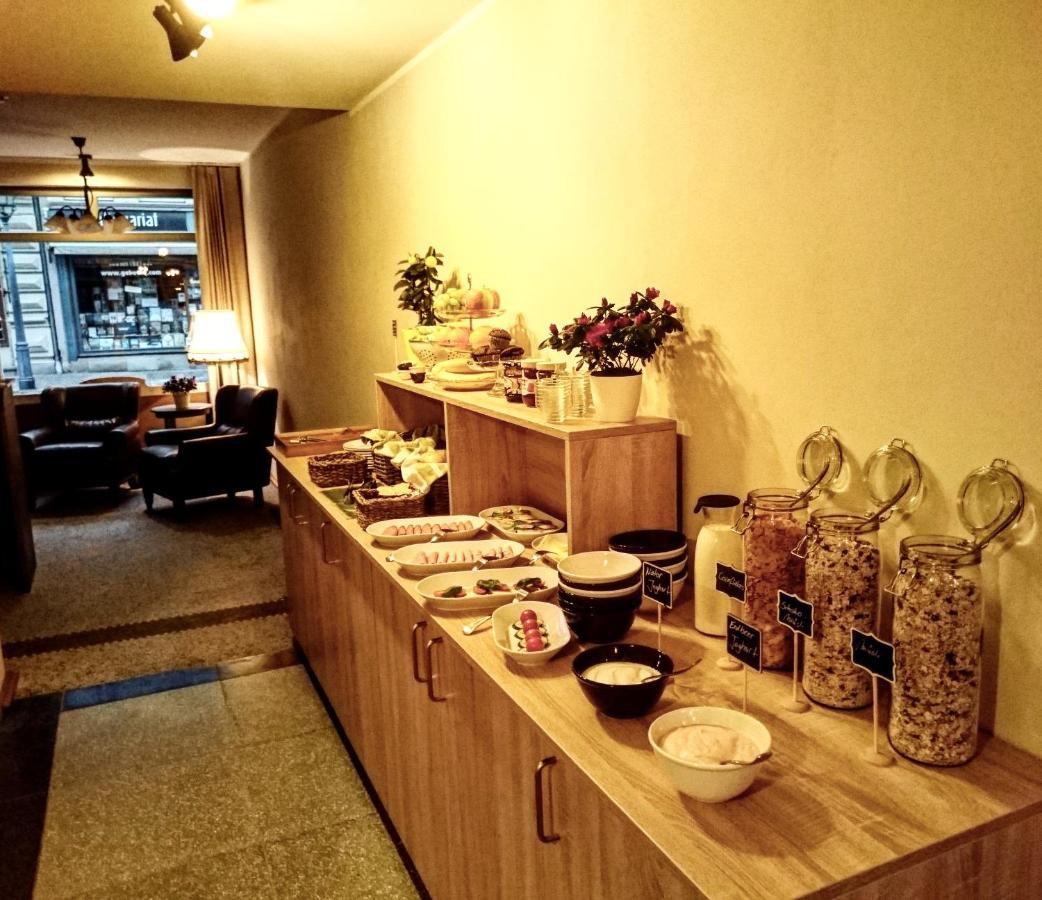 קדלינבורג Hotel Garni Tilia מראה חיצוני תמונה