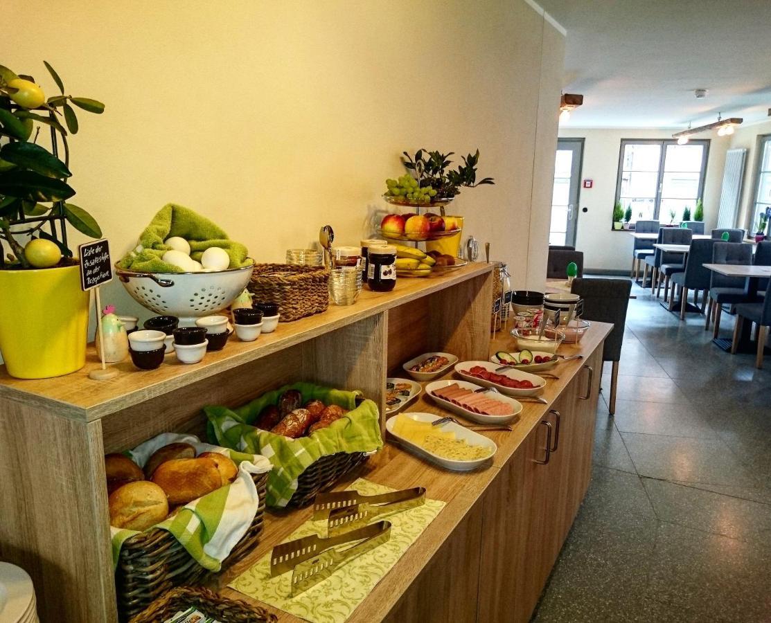 קדלינבורג Hotel Garni Tilia מראה חיצוני תמונה