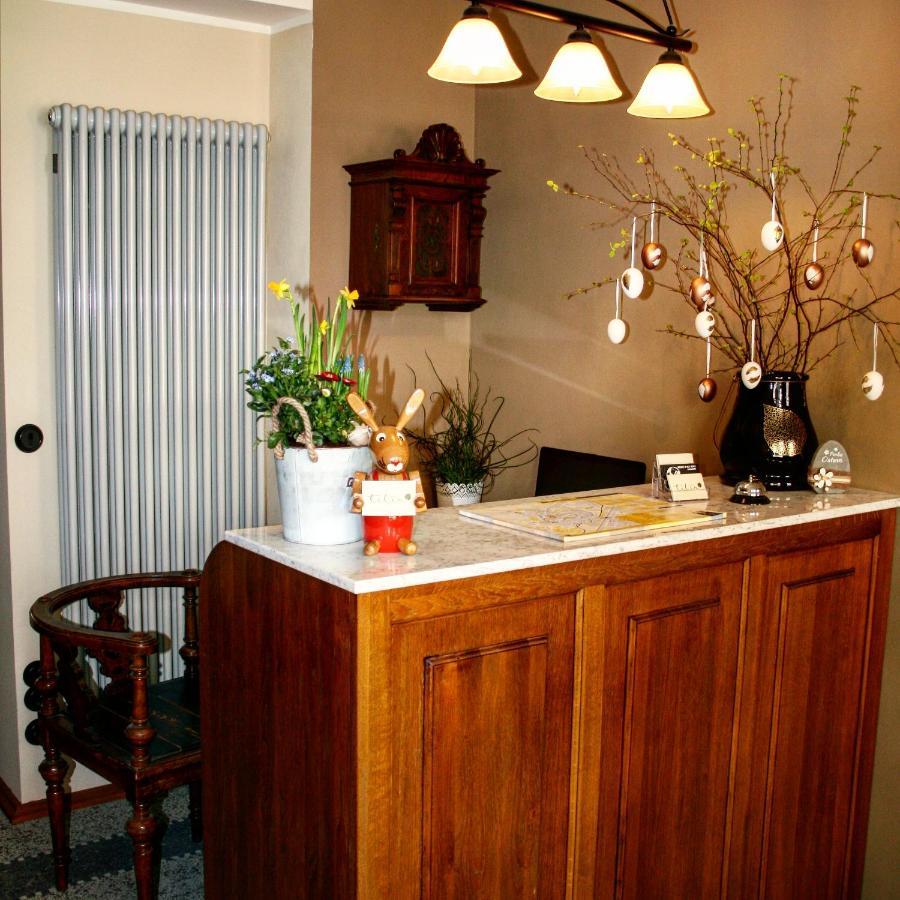 קדלינבורג Hotel Garni Tilia מראה חיצוני תמונה