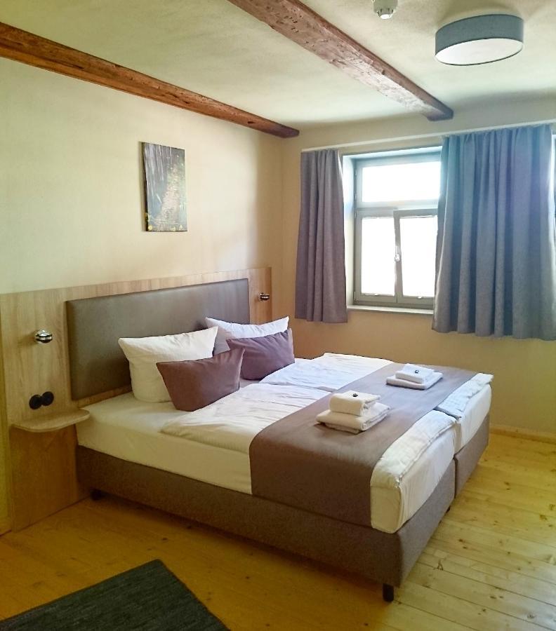 קדלינבורג Hotel Garni Tilia מראה חיצוני תמונה