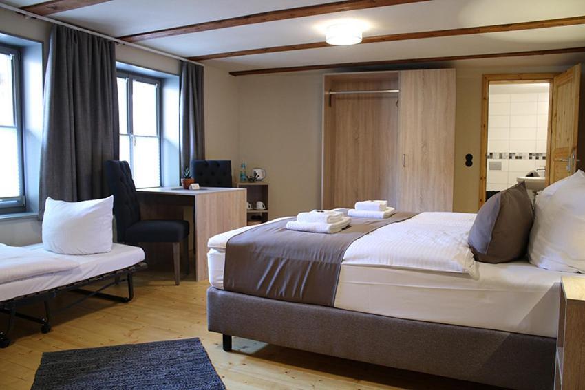 קדלינבורג Hotel Garni Tilia מראה חיצוני תמונה