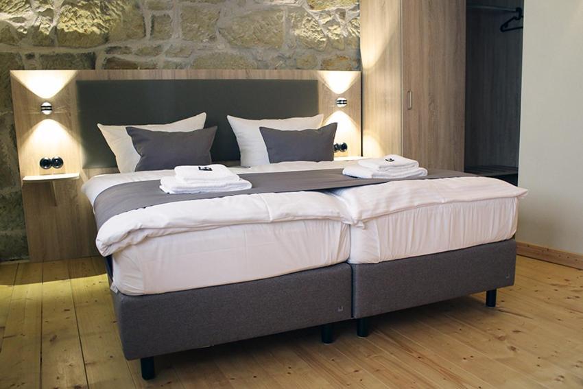 קדלינבורג Hotel Garni Tilia מראה חיצוני תמונה